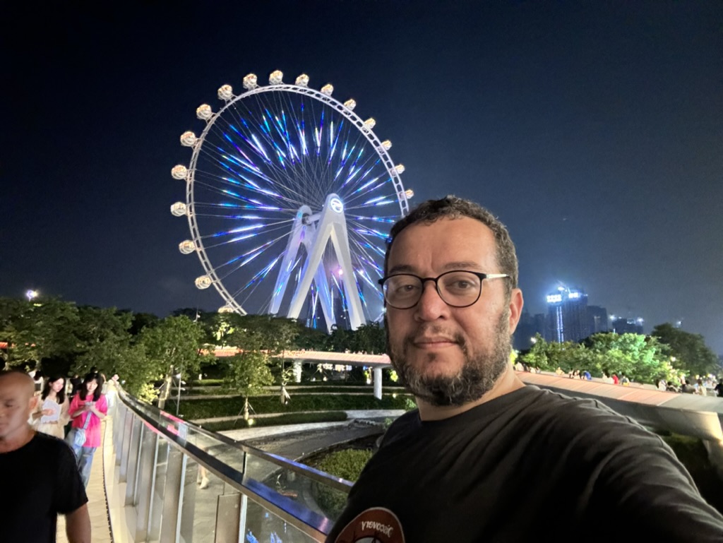 Dünyanın en büyük ikinci dönme dolabı (görülmeye değer)